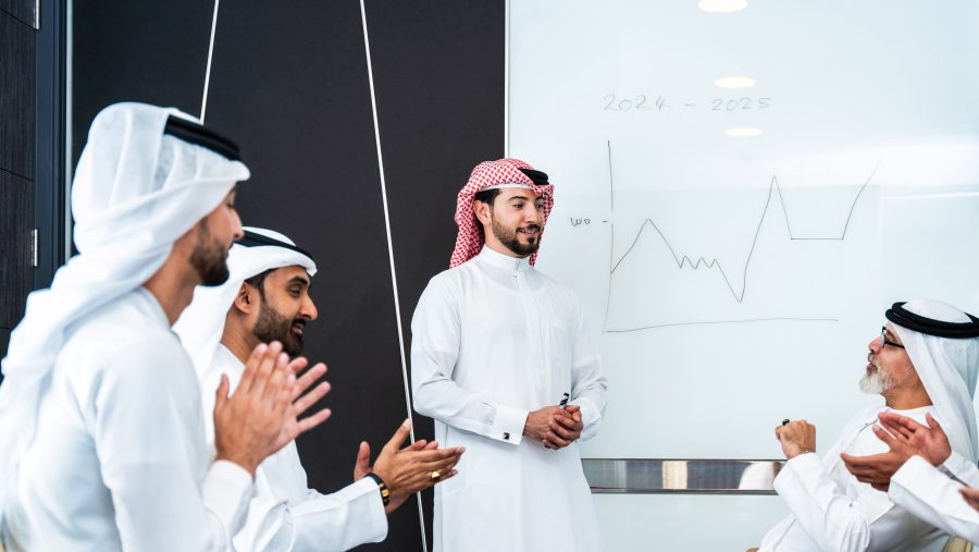 اخر الأخبار اللوجستية مع استعداد المملكة لشغل شبابها وظائف في مجال الخدمات اللوجستية